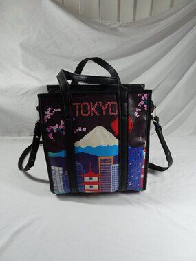 Forever 21 Tokyo Graphic Tote Bag